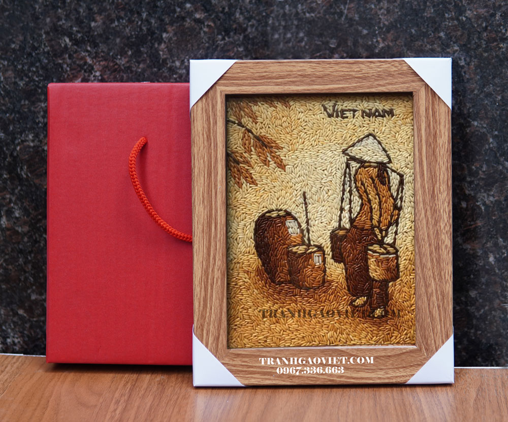 gh&aacute;nh nước