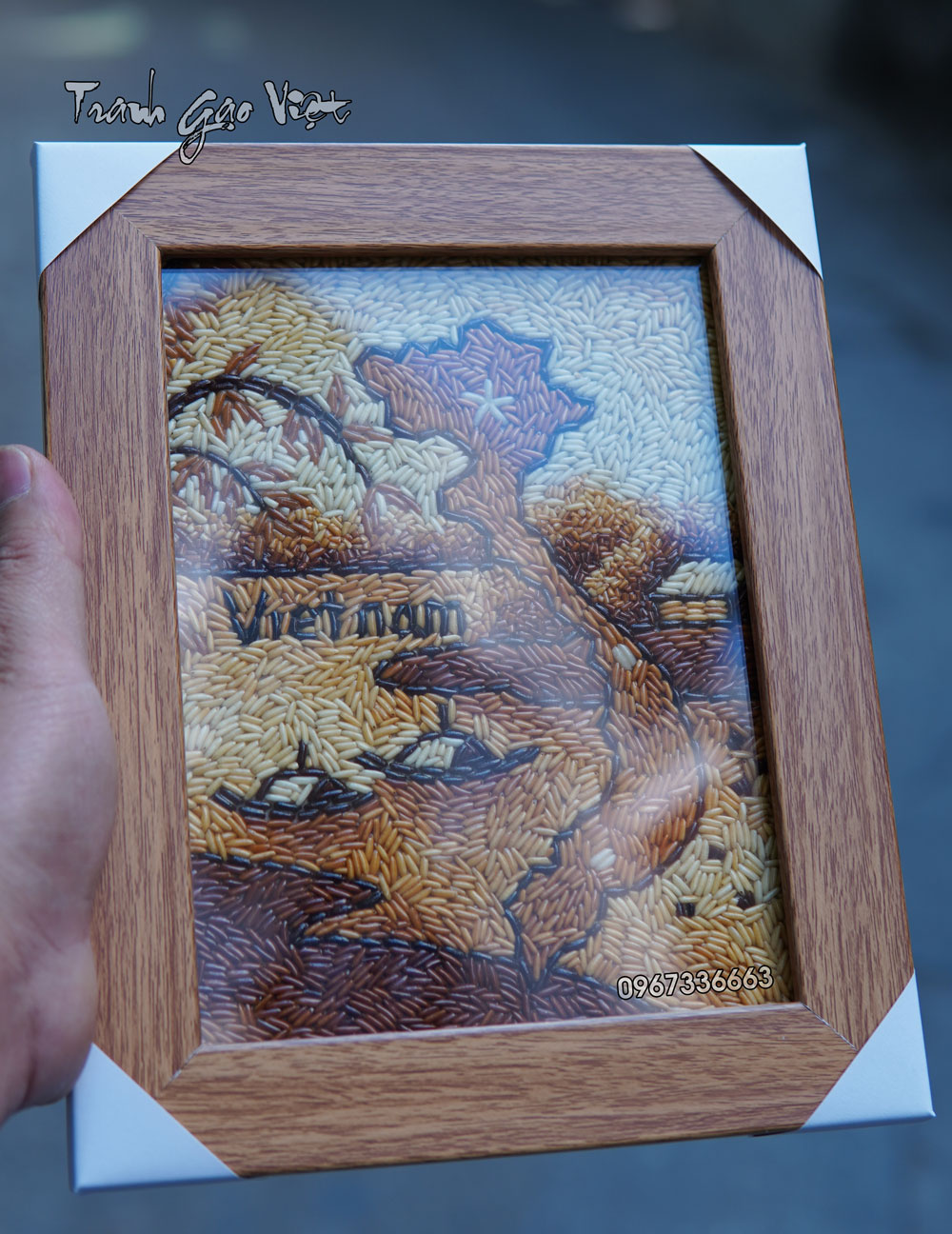 Tranh gạo bản đồ việt nam để b&agrave;n