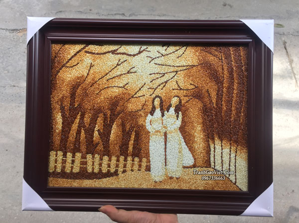 Ảnh thật bức tranh gạo &aacute;o d&agrave;i