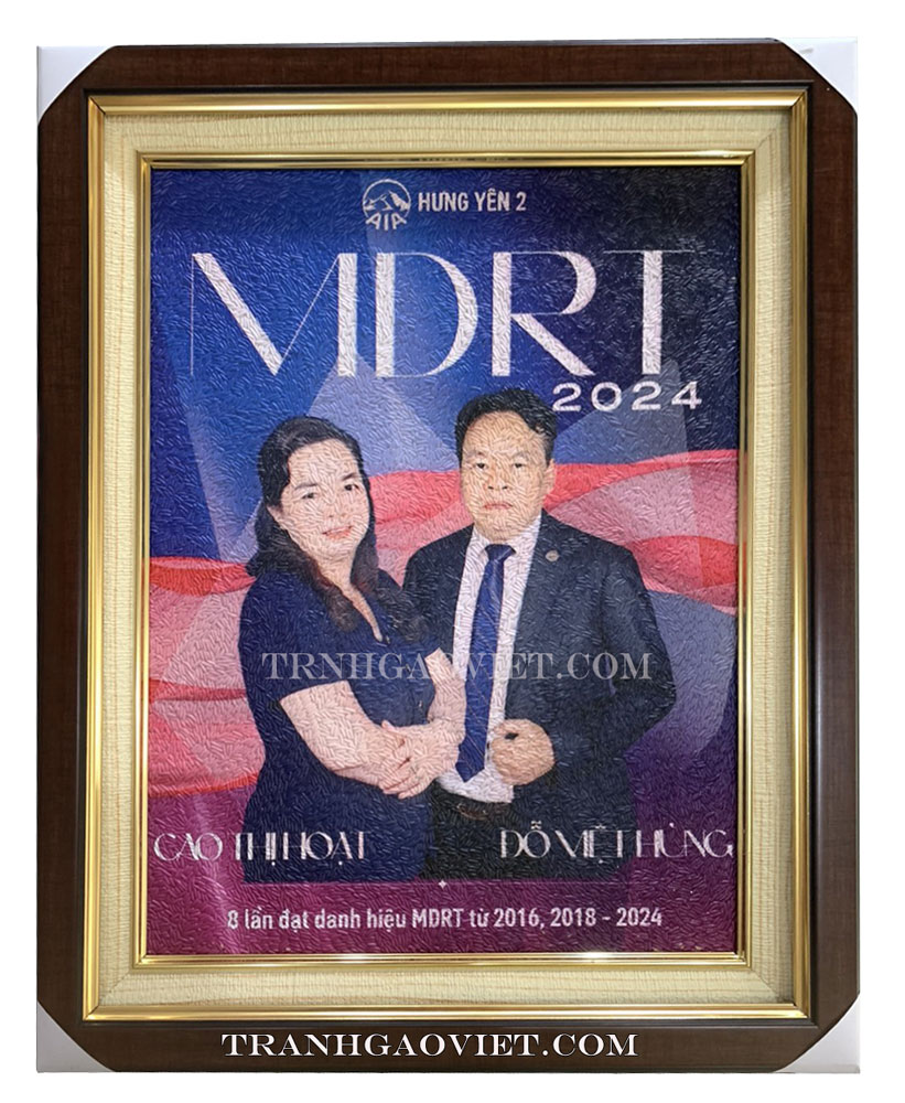 trah ch&acirc;n dung qu&agrave; tạng sự kiện