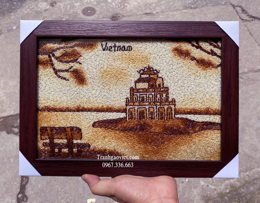 Tranh gạo th&aacute;p r&ugrave;a h&agrave; nội khổ nhỏ