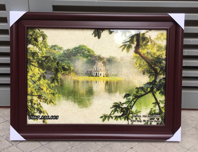 Tranh gạo m&agrave;u Th&aacute;p R&ugrave;a H&agrave; Nội