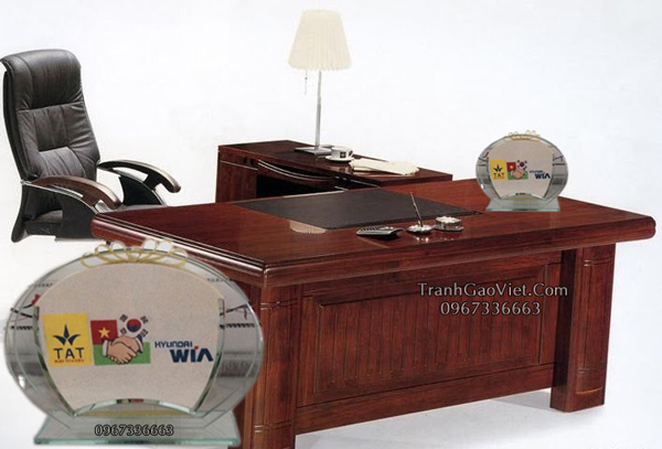 Tranh cát để bàn làm việc