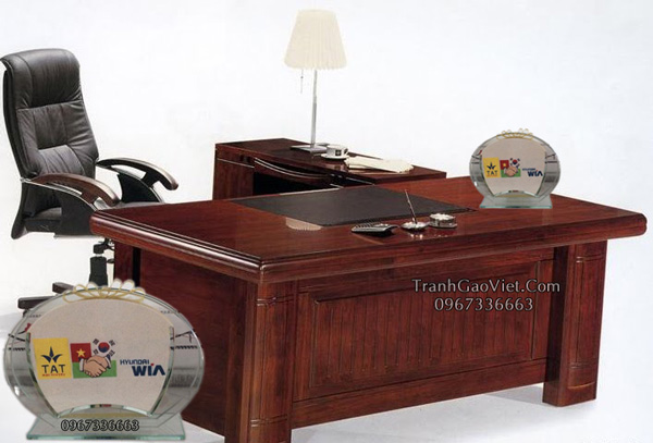 Quà tặng cho đối tác khách hàng doanh nghiệp ý nghĩa