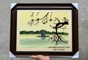 Tranh thêu tay Hồ Gươm