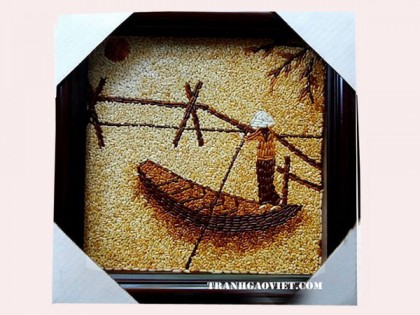 Chèo thuyền trên sông