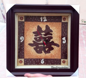 Tranh gạo đồng hồ