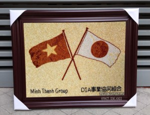 Tranh logo khách đặt