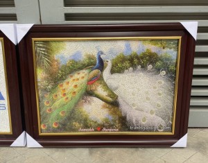 Tranh gạo màu đôi chim công