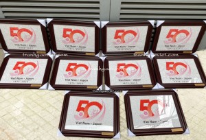 Quà tặng sự kiện 50 năm Vietnam Japan